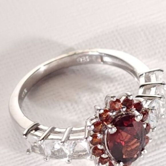 Mozambique Garnet White Zircon Ring SIZE 8 - Picture 8 of 12